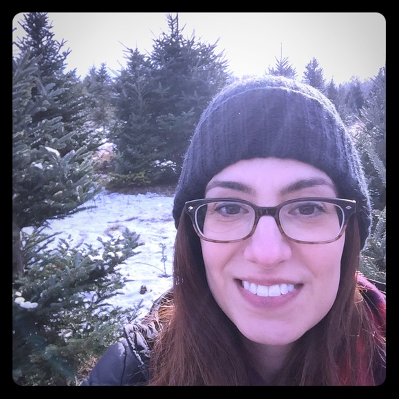 Meet your Posher, Veronica - Picture 1 of 1